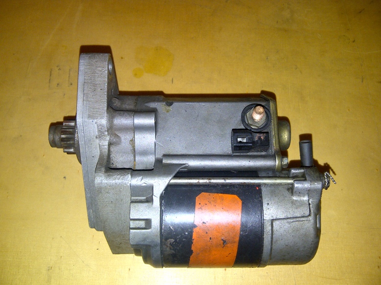 Engine starter